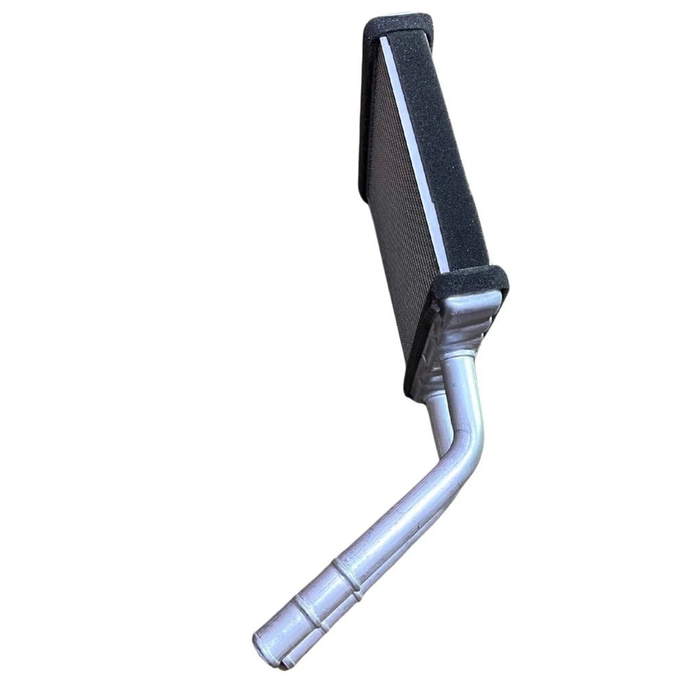 Radiador Calefacción Ssangyong New Actyon 2.0 2.2 2012-2021 - CONECTOR - Radiador Calefacción Ssangyong New Actyon 2.0 2.2 2012-2021 - Vargas Diesel - Calama